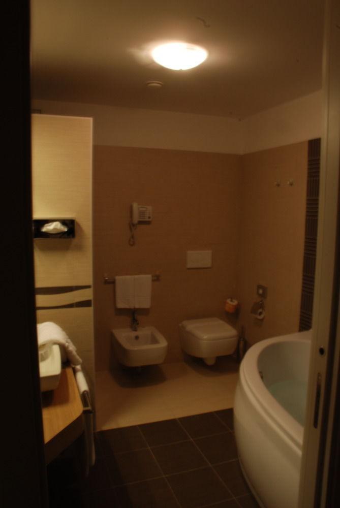 Eureka Palace 4*